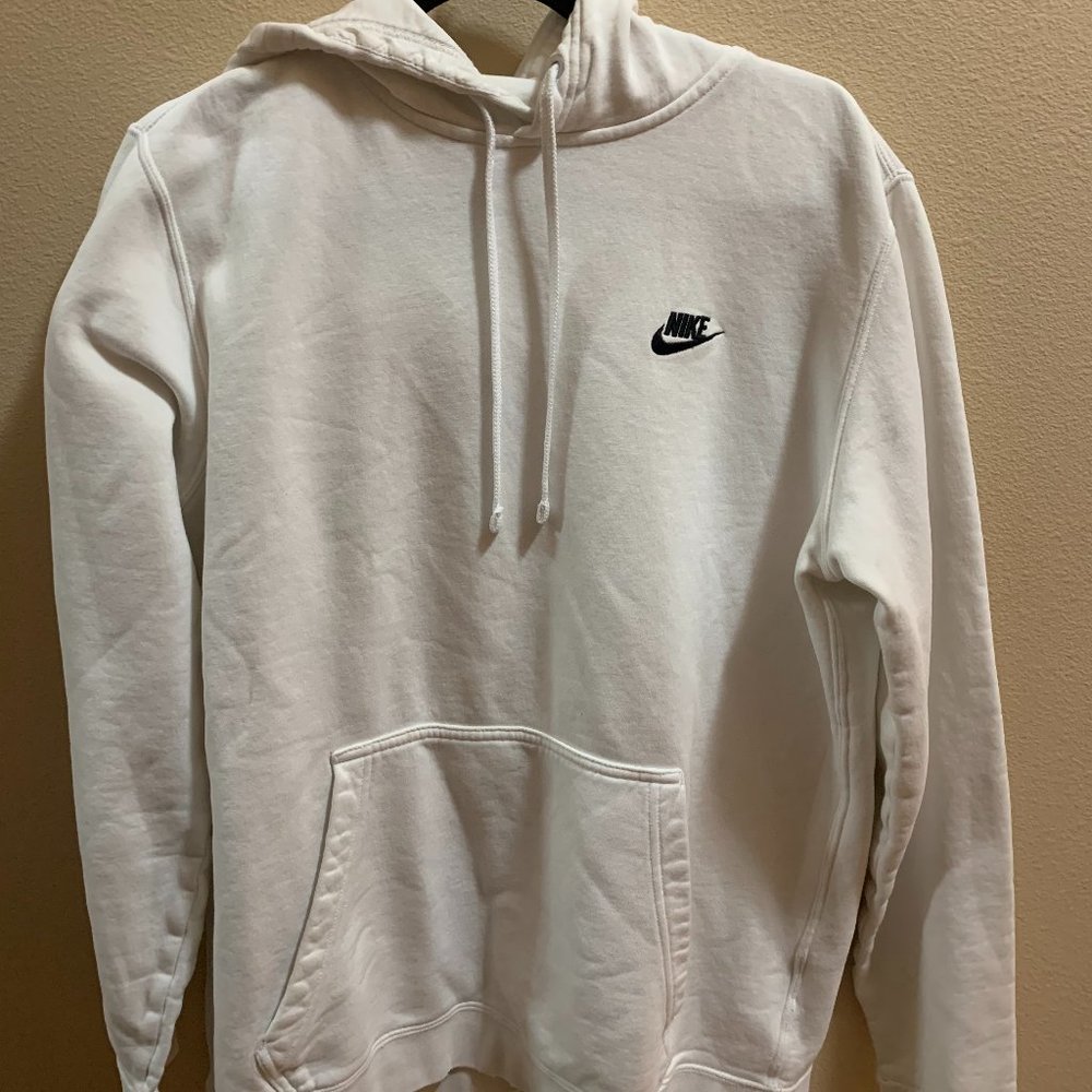 White Nike Sweatshirt - Size Large
